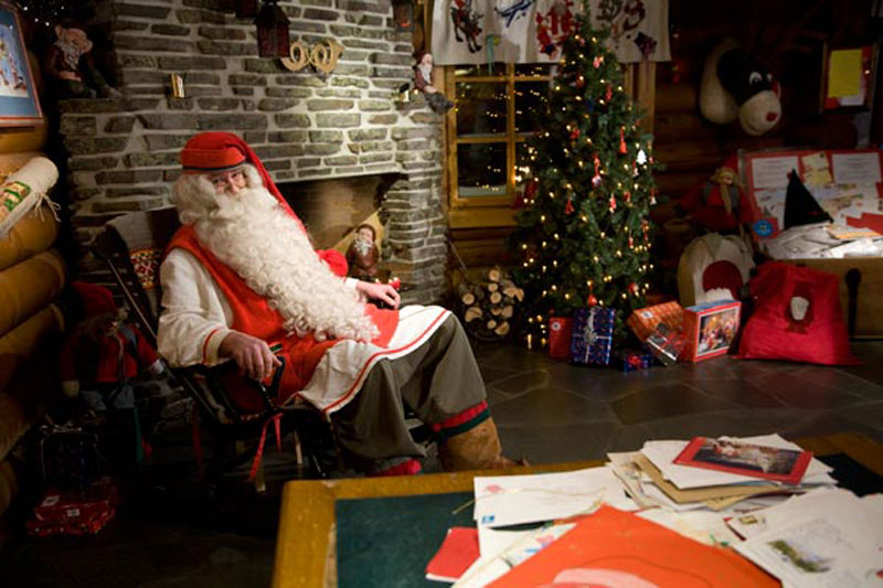 Santa Claus Village In Lapponia A Casa Di Babbo Natale Idee Di