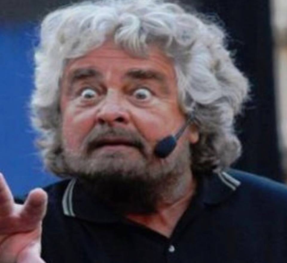 Beppe Grillo E I Suoi Sul Letto Di Procuste 4312